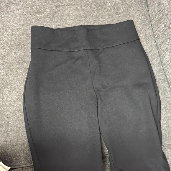 Express Women's Black Ankle Pants - Picture 2 of 8